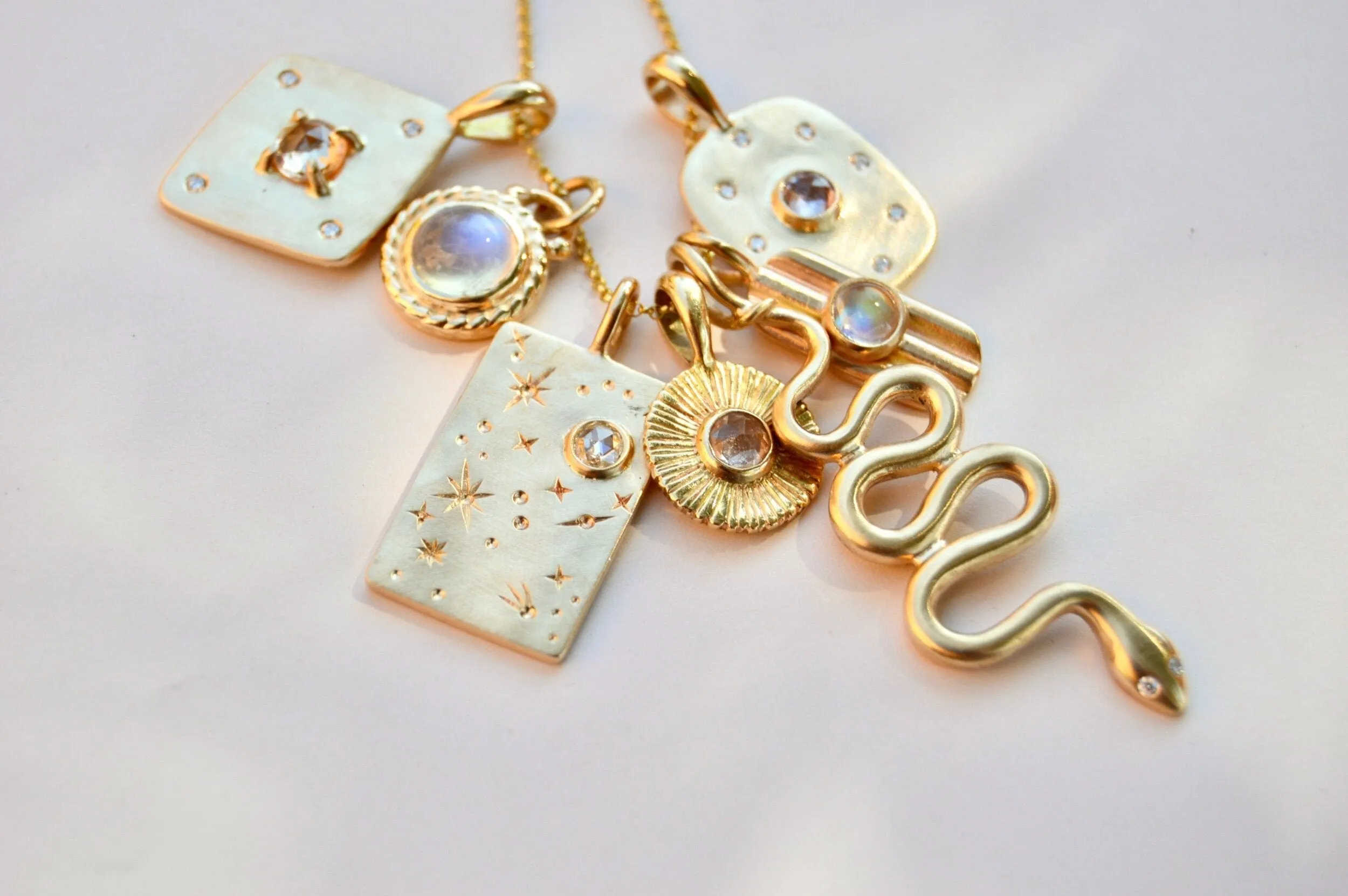 Asp Necklace