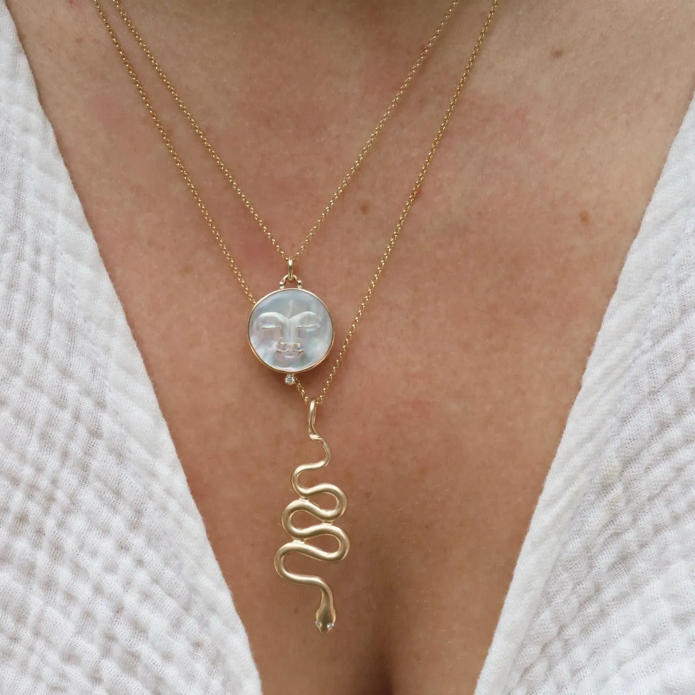 Asp Necklace