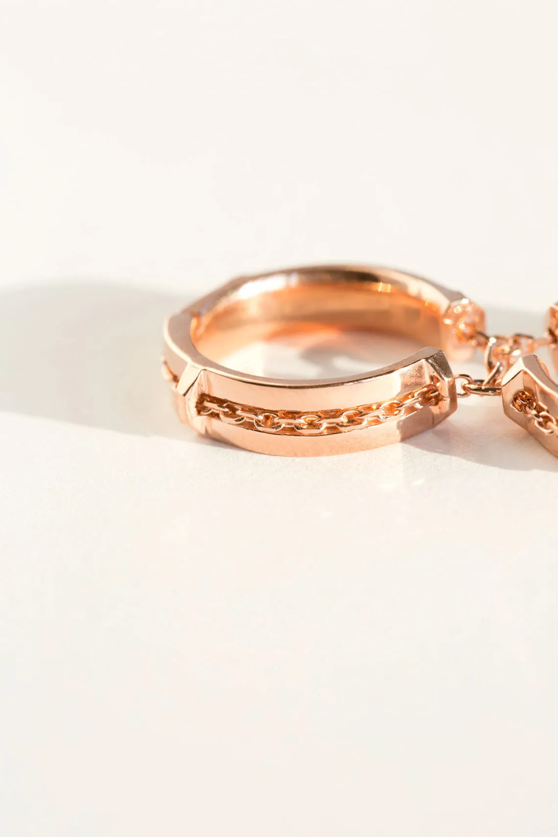Rose Doublet 2 Finger Ring