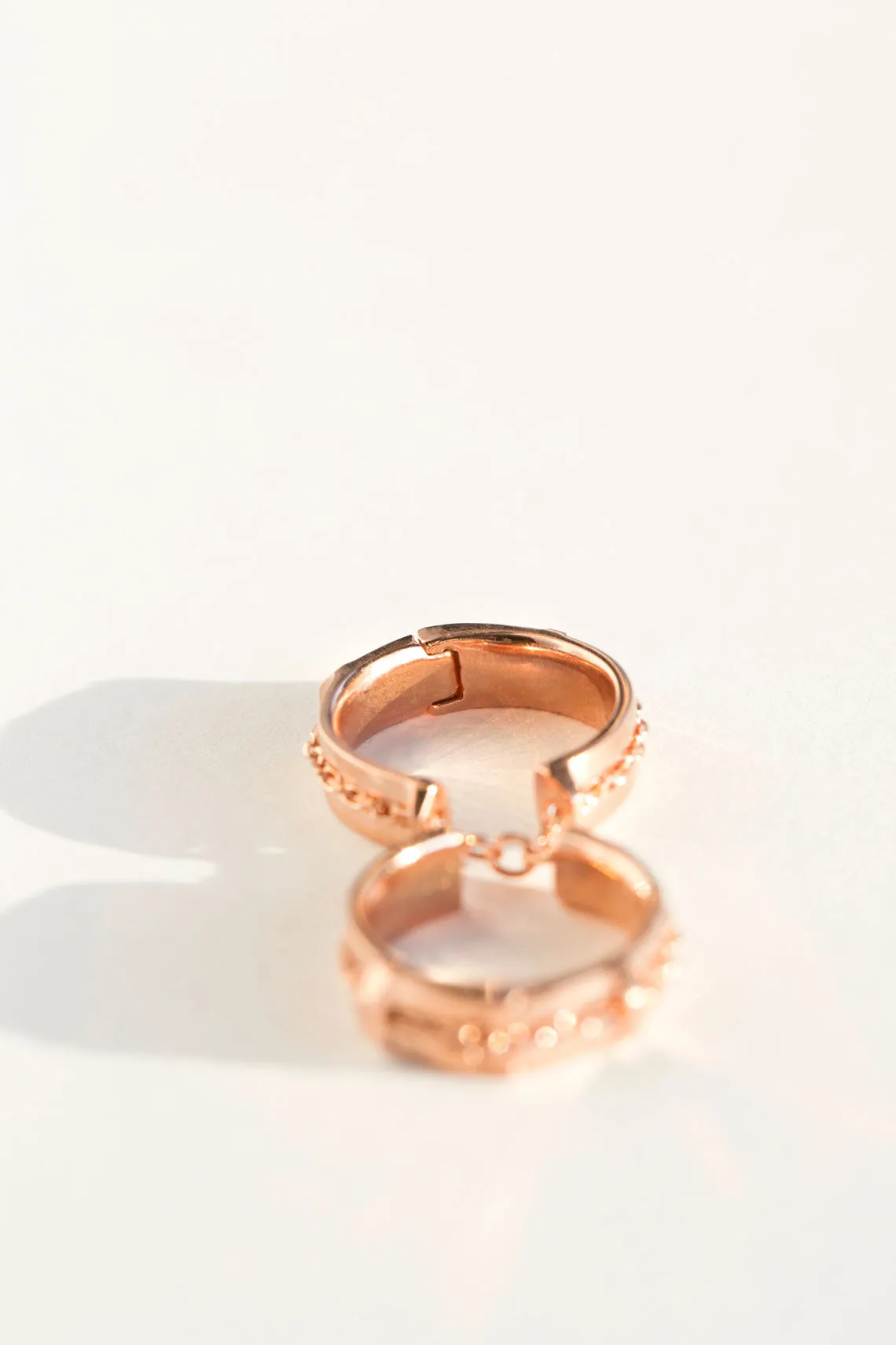 Rose Doublet 2 Finger Ring